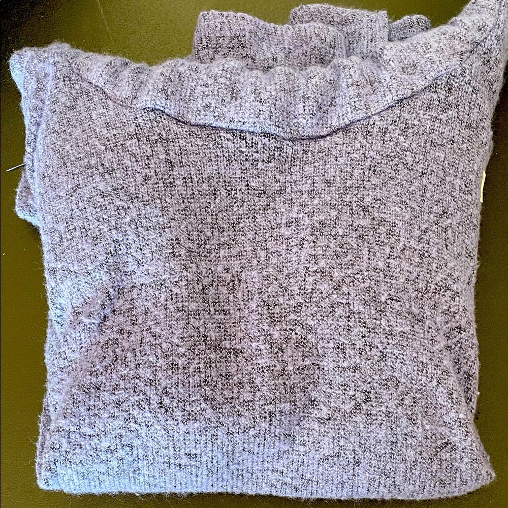 DKNY Light Purple Super Soft Sweater Size: Large โจ - Picture 11 of 12
